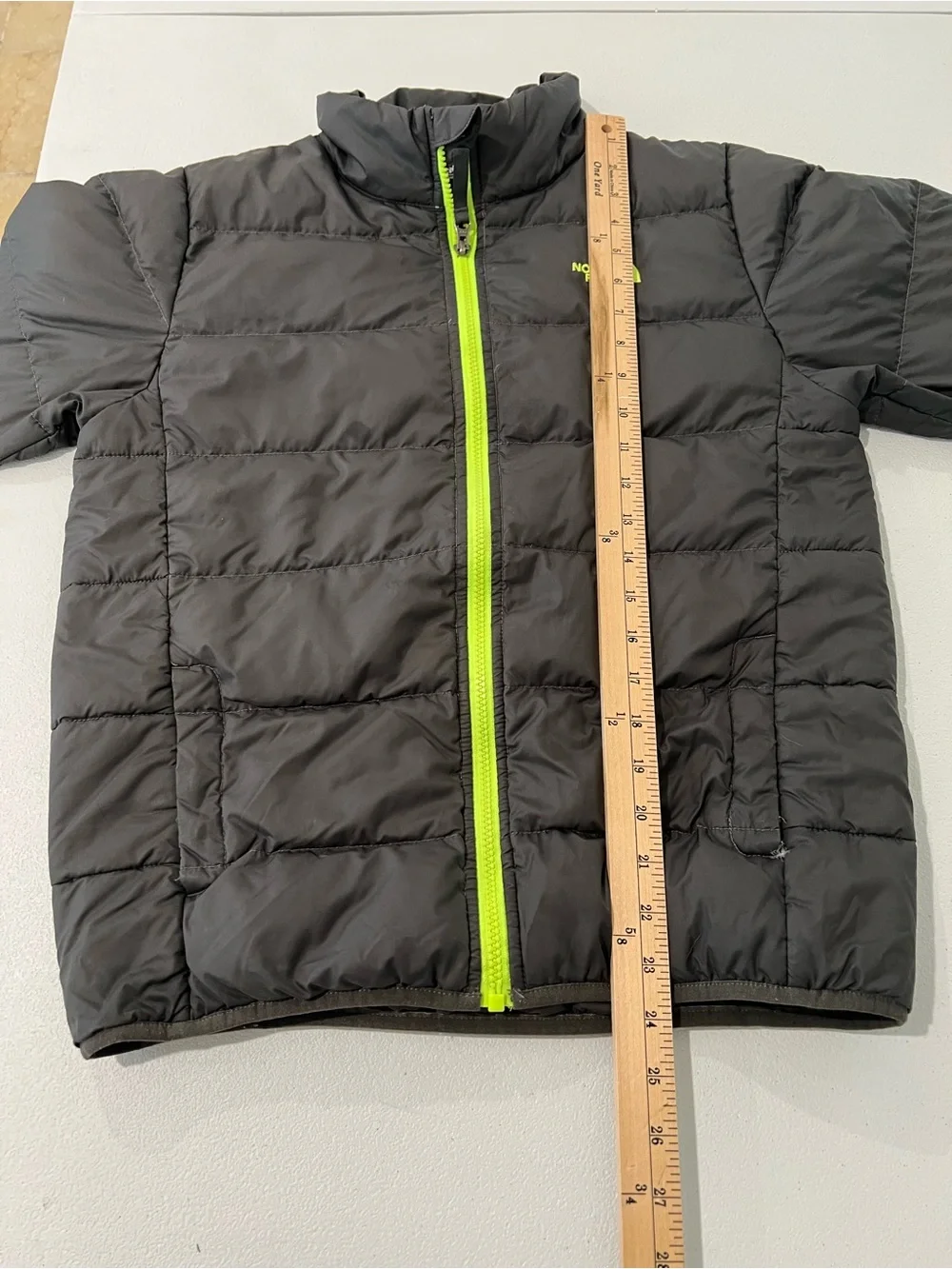The North Face Black Puffer Jacket with Neon Green Trim boys 14-16